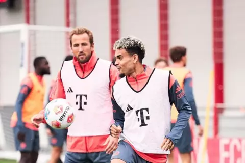 دياز يشعل حديقة الأمراء بثنائية مذهلة في شباك باريس سان جيرمان